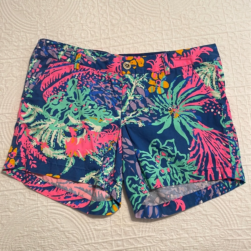 Lilly Pulitzer Shorts SIZE 10. Never been dried. Hung dry only. Great condition!
